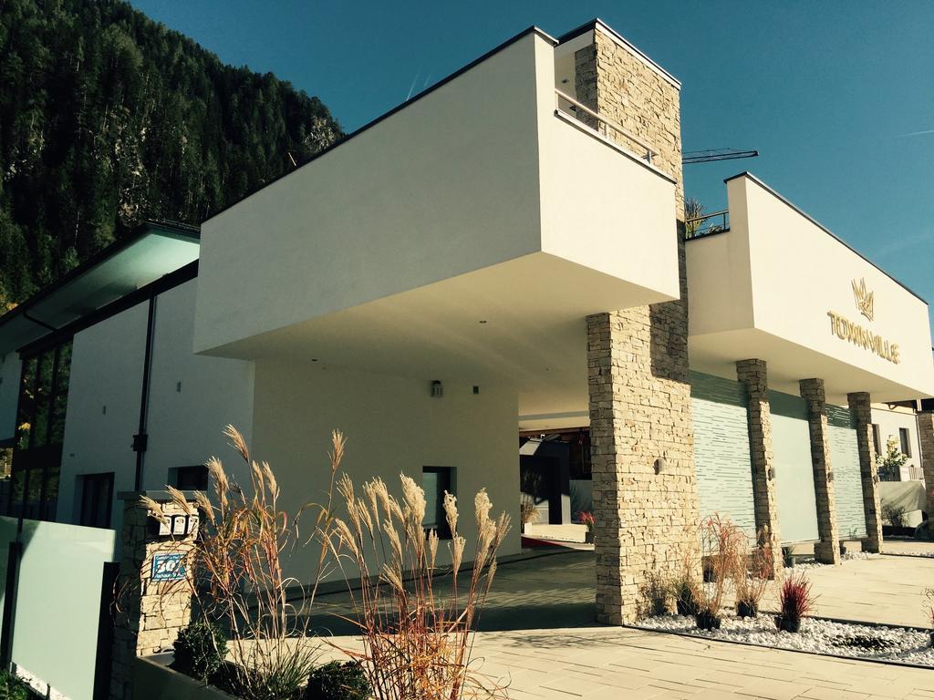 Townville Flachau Phòng bức ảnh